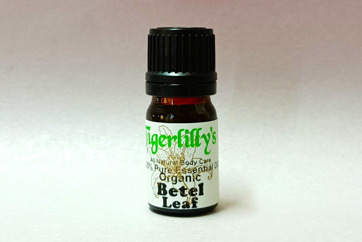 Betel Leaf Essential Oil - Organic - Image 1