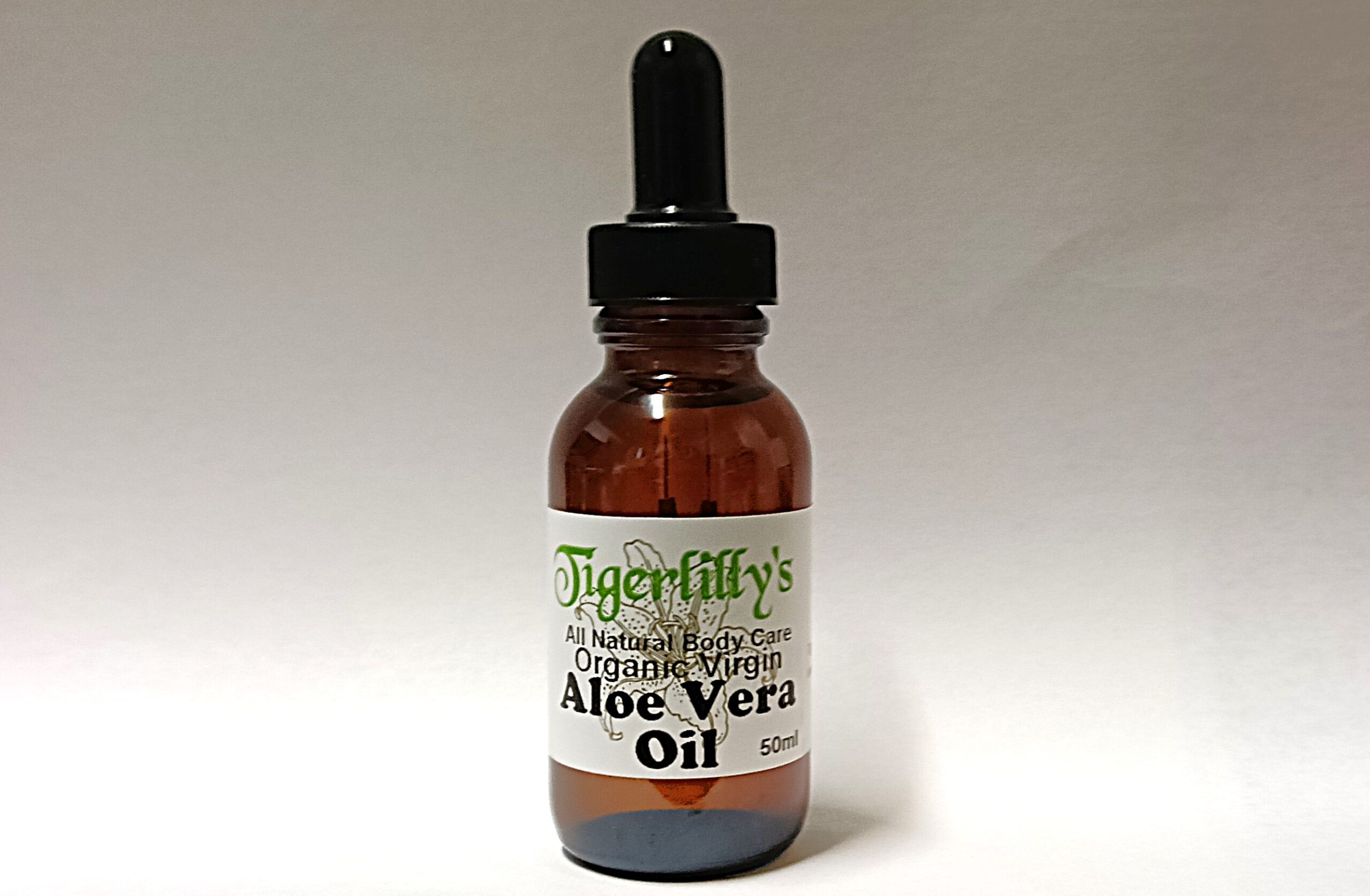 Aloe Vera oil Aloe Vera Oil - Organic Cold Pressed & Infused - Image 1