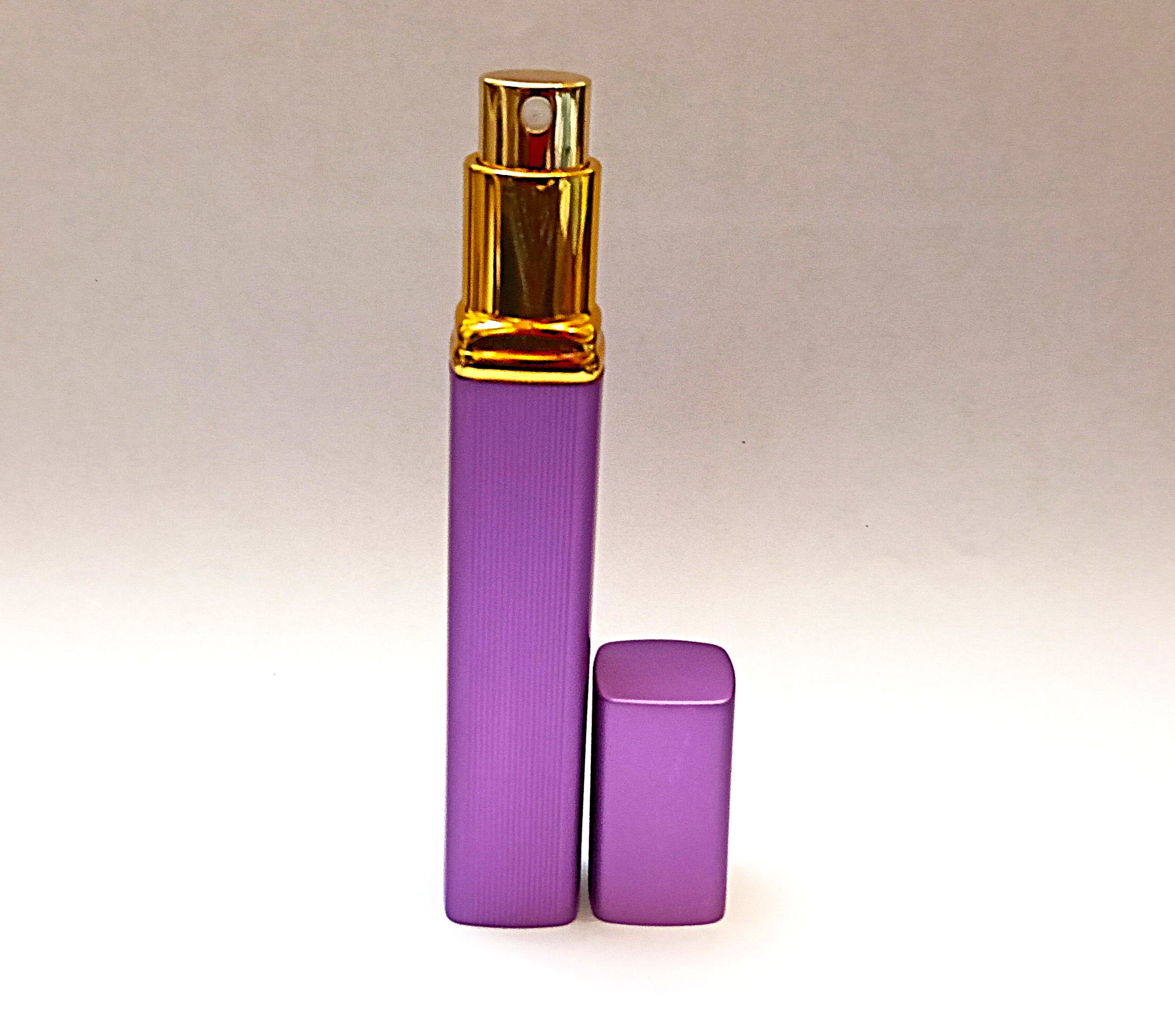 12ml Iris Square Bottle Gold Spray 12ml Iris Square Perfume Atomizer - Image 1
